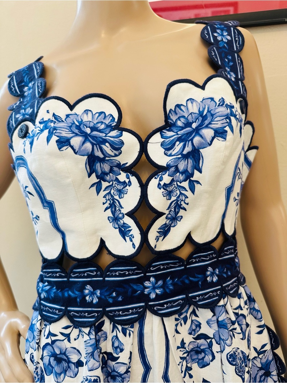 FARM Rio White Midi Dress with Blue Floral Print - Picture 5 of 16